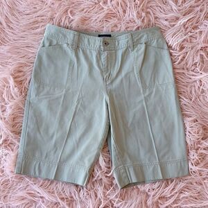 Women’s Vintage Size 12 Khaki Shorts